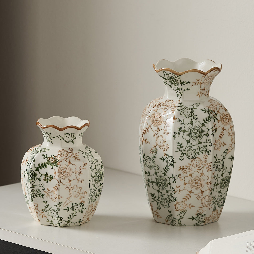 Elegante Keramikvase mit floralem Muster Karnz