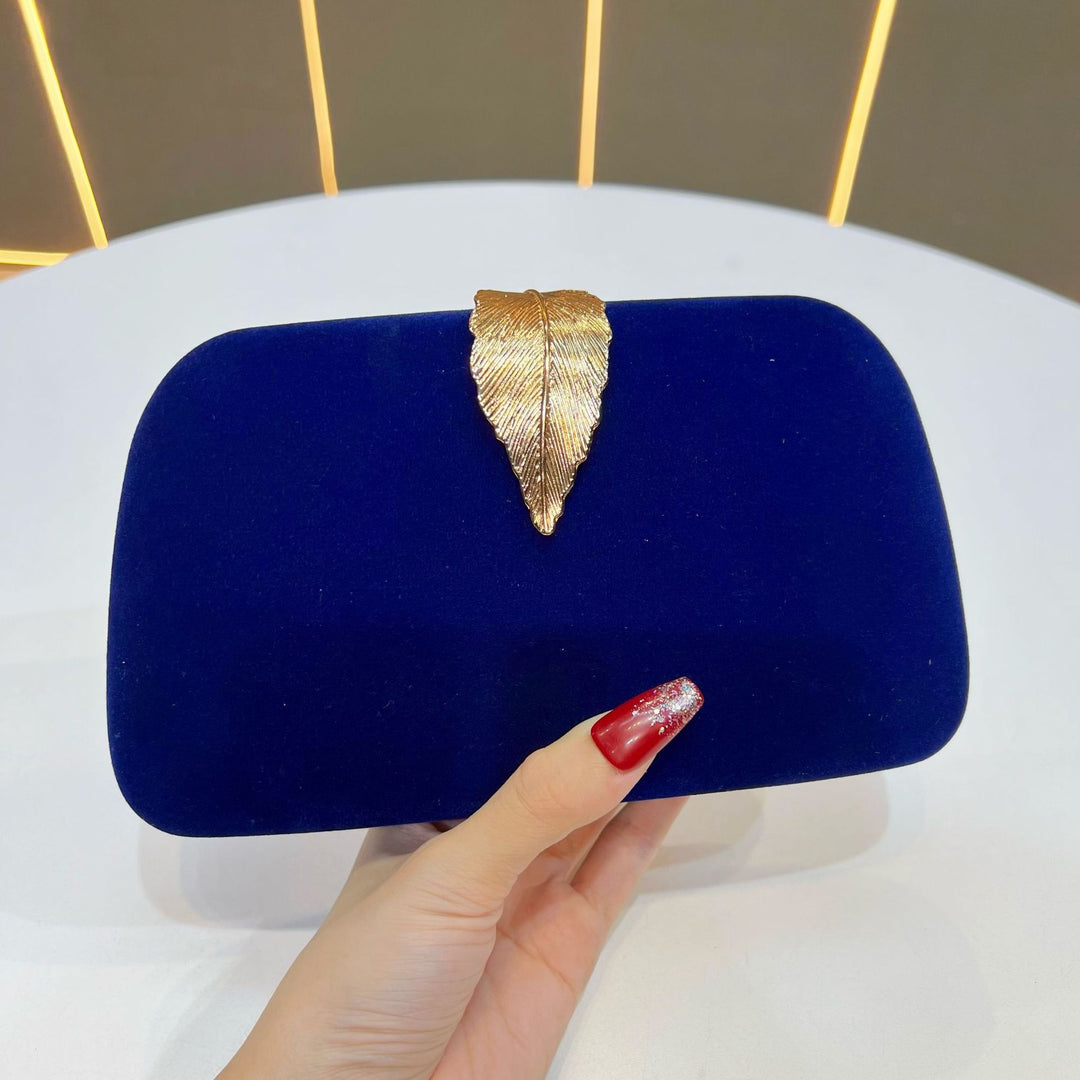 Elegante abendhandtas mit Blattakzenten