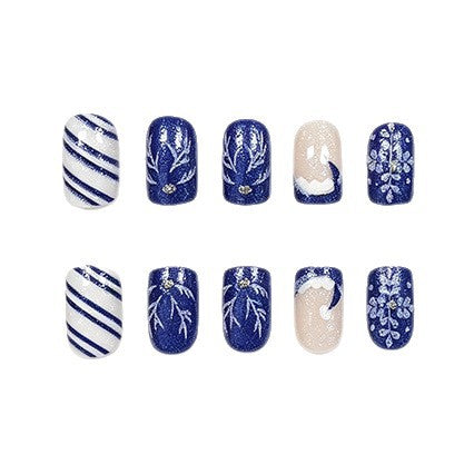 Künstlerische winterliche Acryl-Nagelkunstverzierungen Karnz