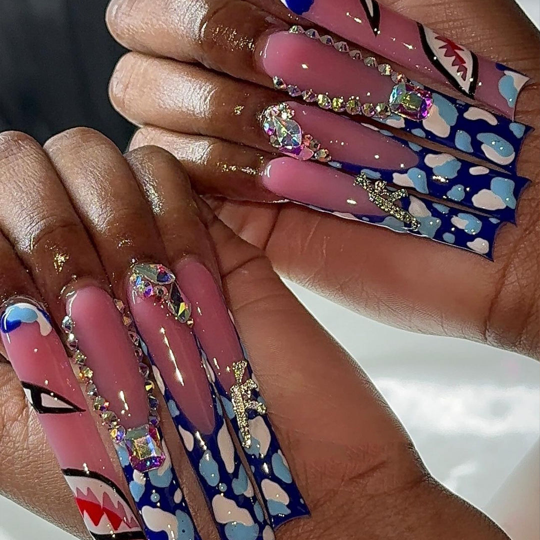 Dekoratives 3D Press-On Nagelset