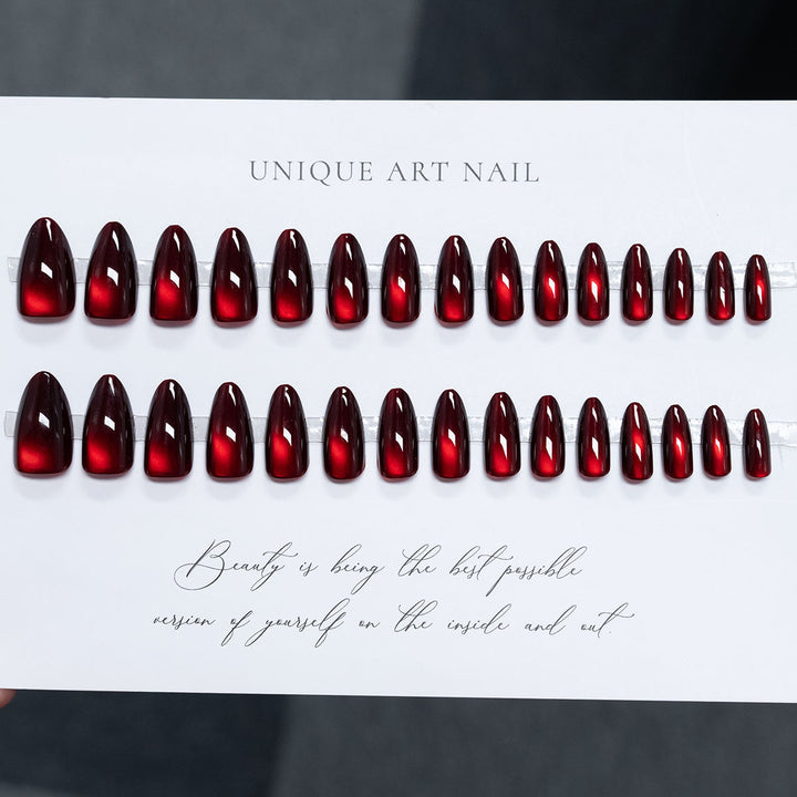 Glänzendes Stiletto Kunst Press-On Nagelset