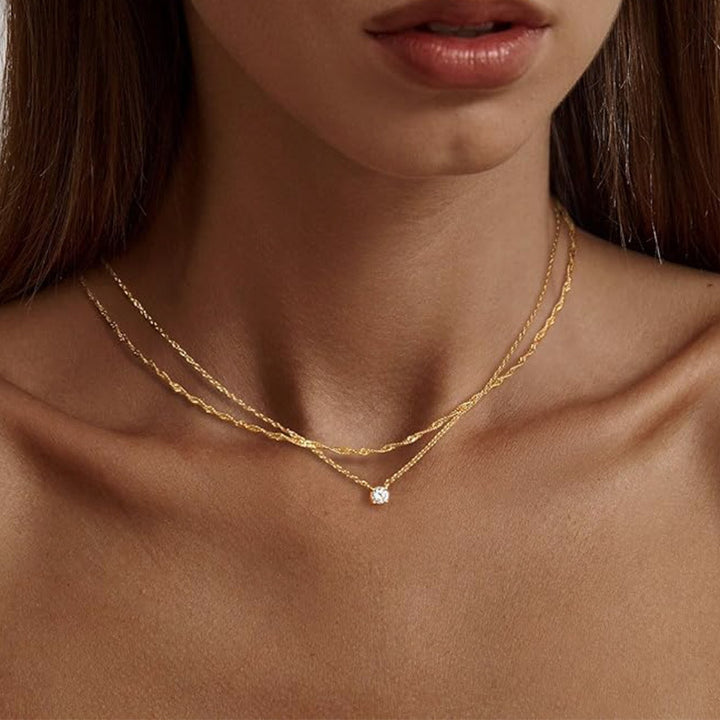 Gestapeltes Gold-Halsband Karnz