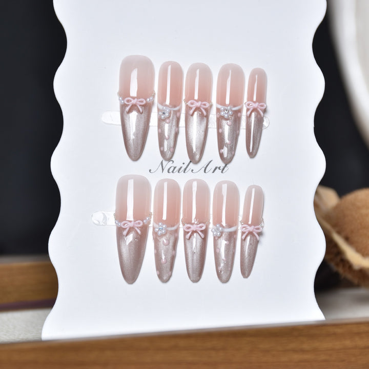 Eleganter verlängerter Stiletto Press-On-Nagel-Set Karnz
