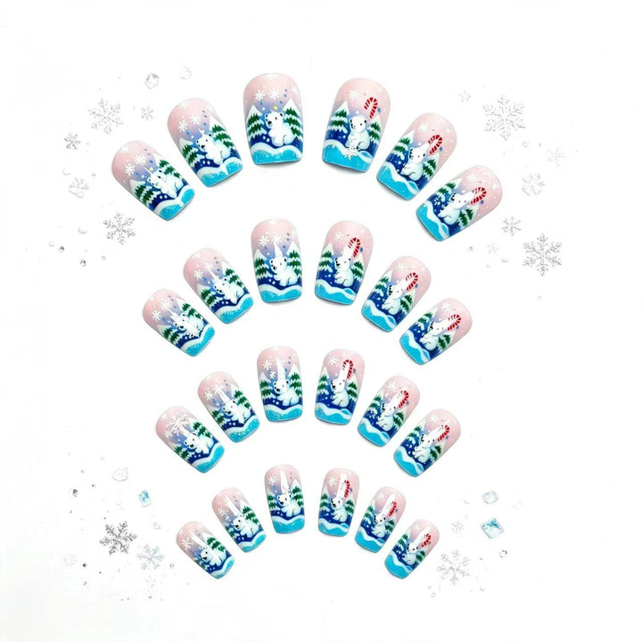 Kunstnägel mit Niedlichem Winterlandschaftsdesign Karnz