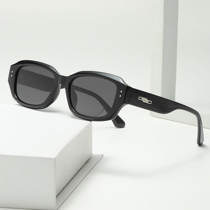 Damen modische quadratische Sonnenbrille mit innovativem transparentem Rahmen Karnz