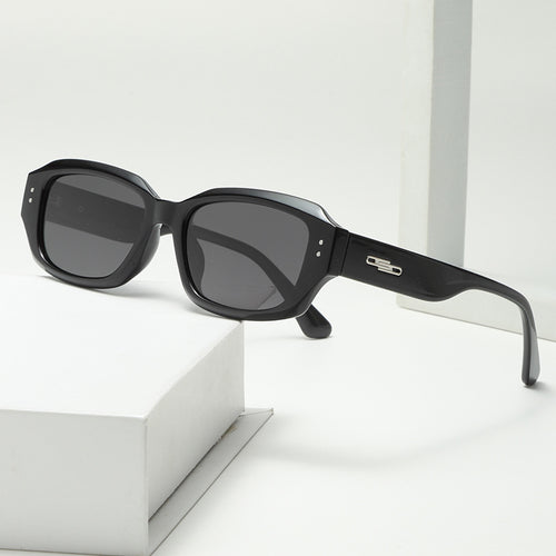 Damen modische quadratische Sonnenbrille mit innovativem transparentem Rahmen Karnz