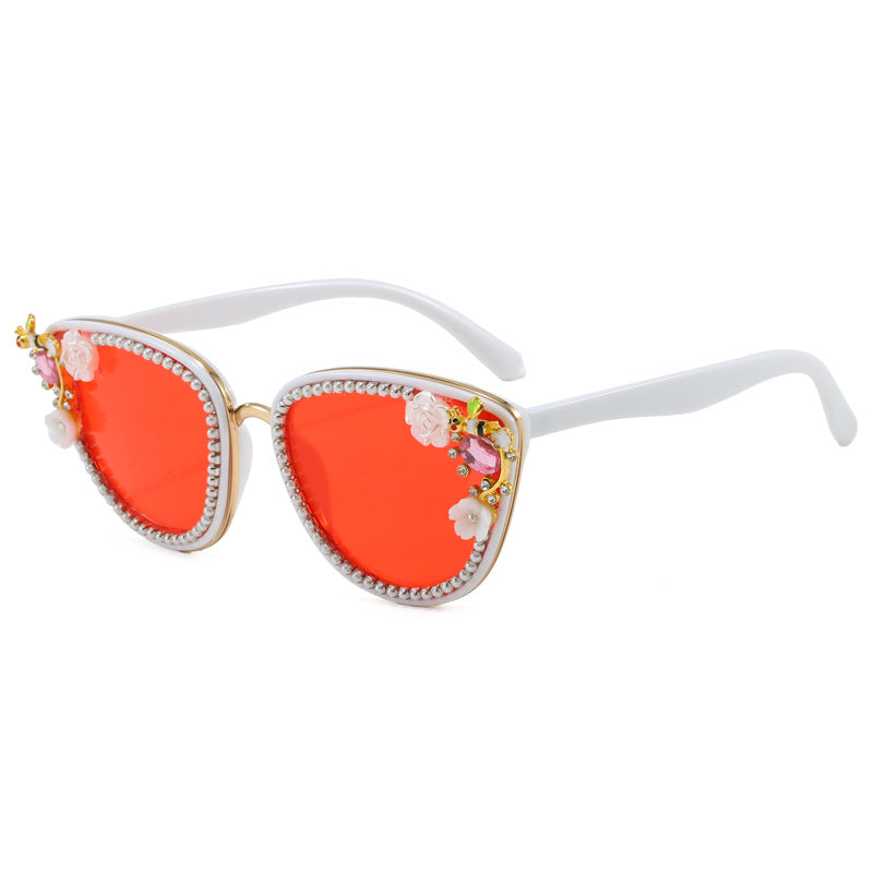 Damen Glamouröse Cat-Eye Sonnenbrille mit floralen Verzierungen Karnz