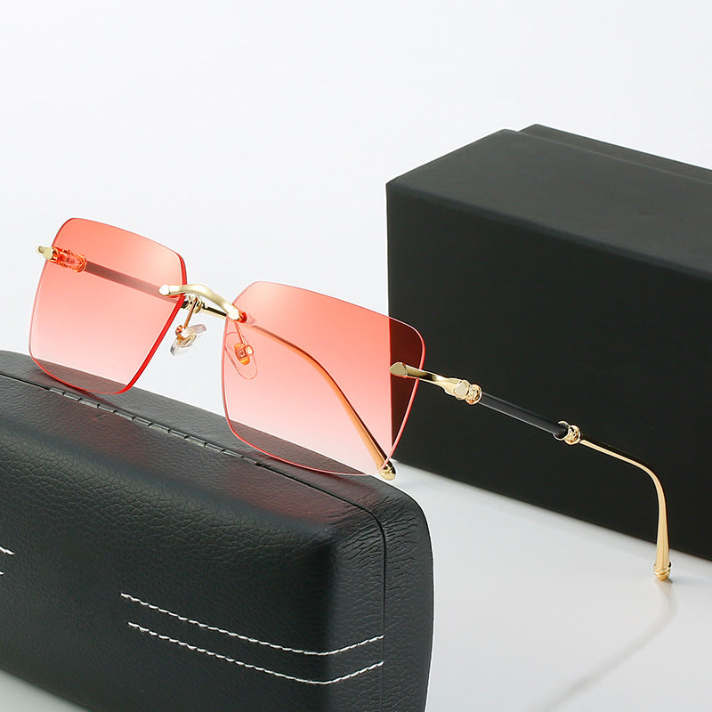 Damen modische Sonnenschutzbrille mit quadratischem Rahmen und luxuriösen Akzenten Karnz