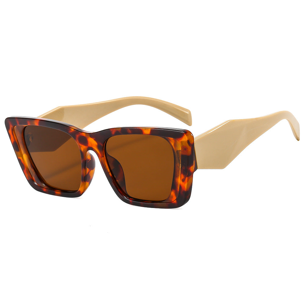 Damen oversized Designer-Sonnenbrille mit futuristischem Rahmen Karnz