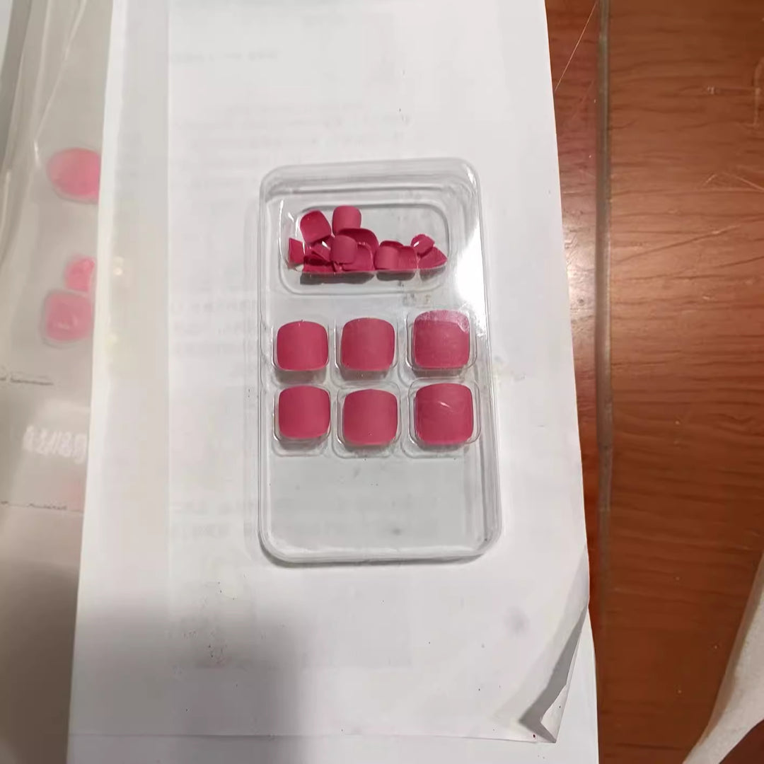 Premium Matte Press-On Nail Tips Set Karnz