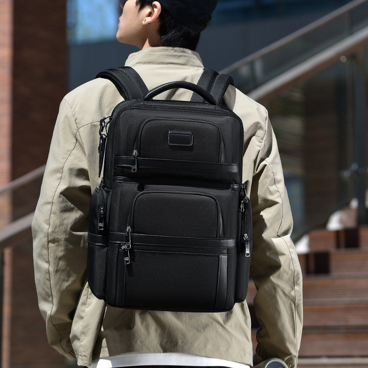 Hochkapazitäts-Multi-Compartment-Reisen-Rucksack Karnz