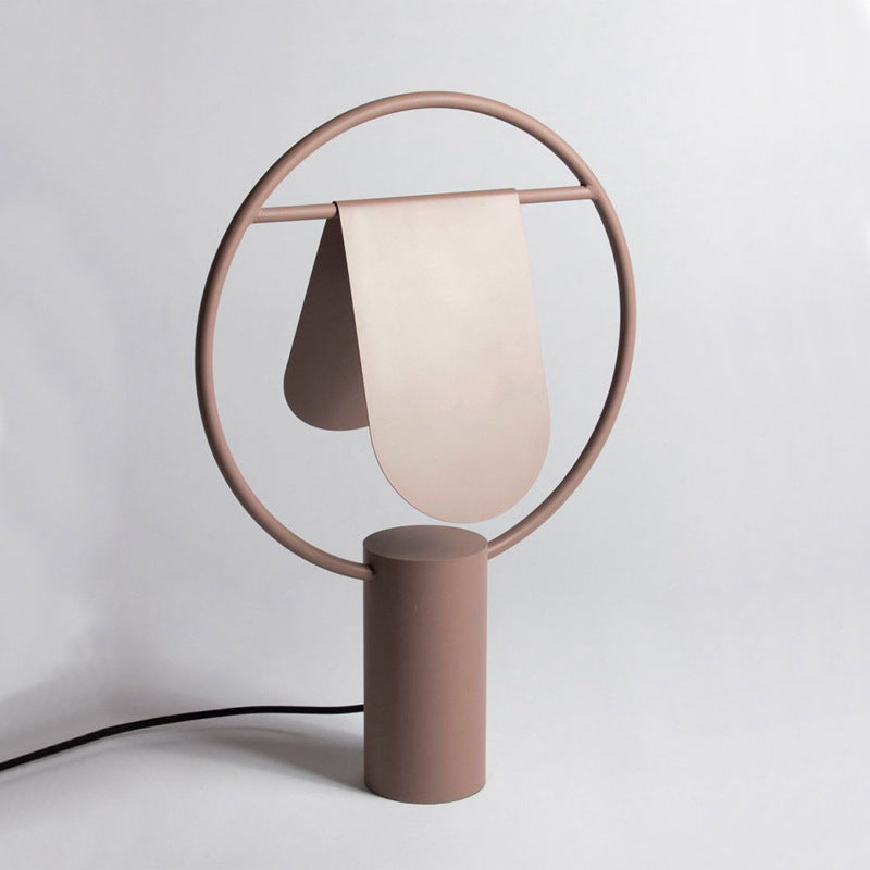 Abstrakte Tischlampe