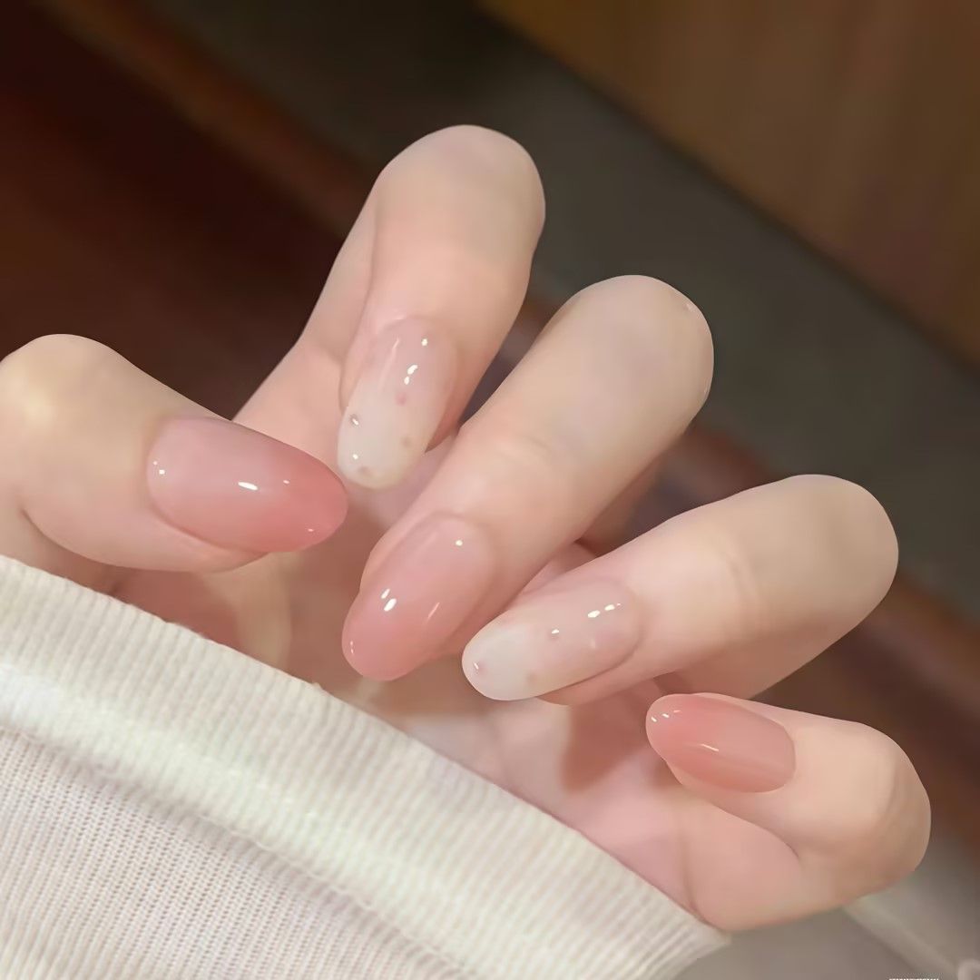 Glänzende Ombre Press-On Nagelverlängerungen Karnz