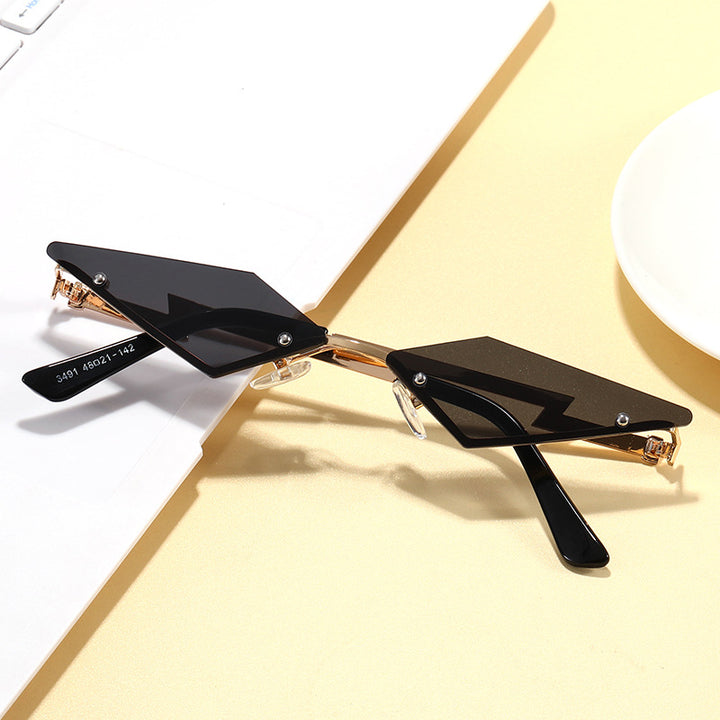 Damen geometrische Designer-Sonnenbrille mit innovativem Rahmen Karnz