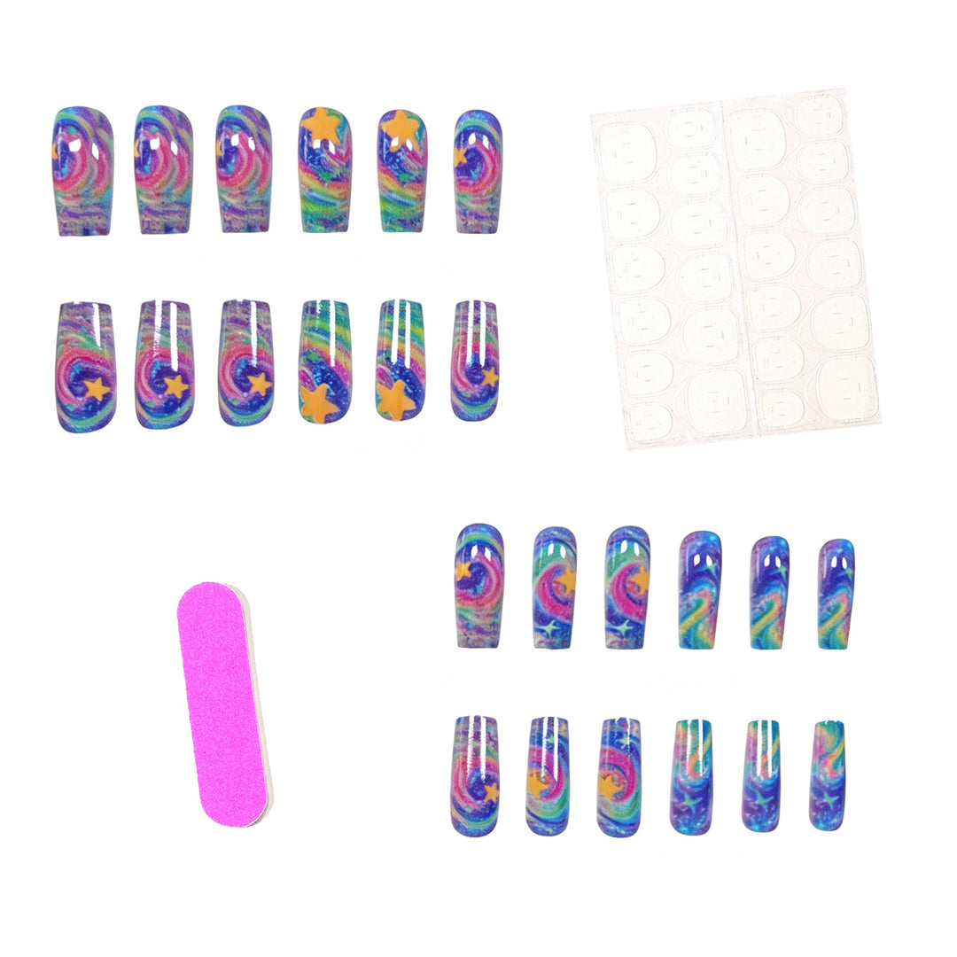 Künstlerische Glitzer-Nagelkunst-Erweiterungen Karnz