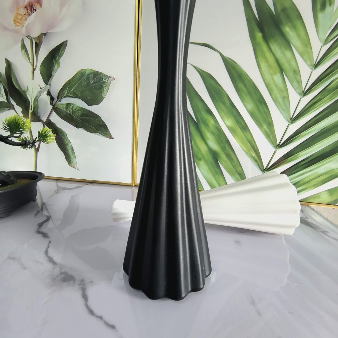 Moderne Texturierte Dekorative Vase Karnz