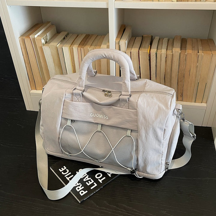 Reis Tasche
