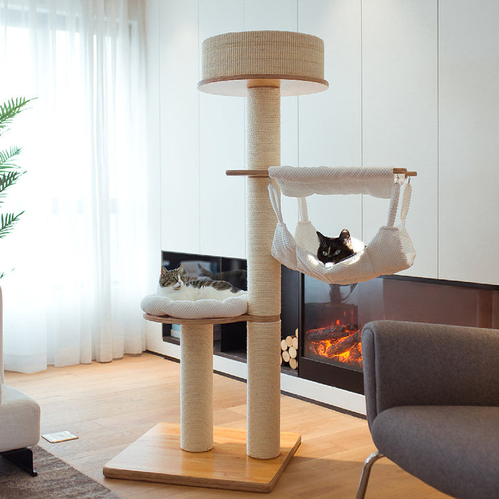 Hochwertiger Katzenbaum mit multifunktionalen Liegeflächen Karnz