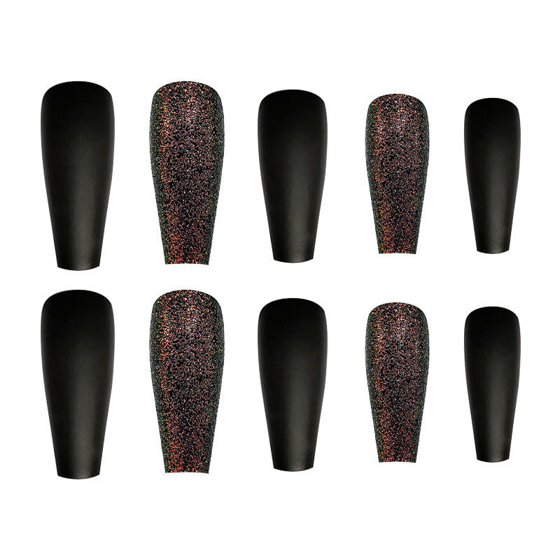 Elegante Matte Stiletto Nagelerweiterungen