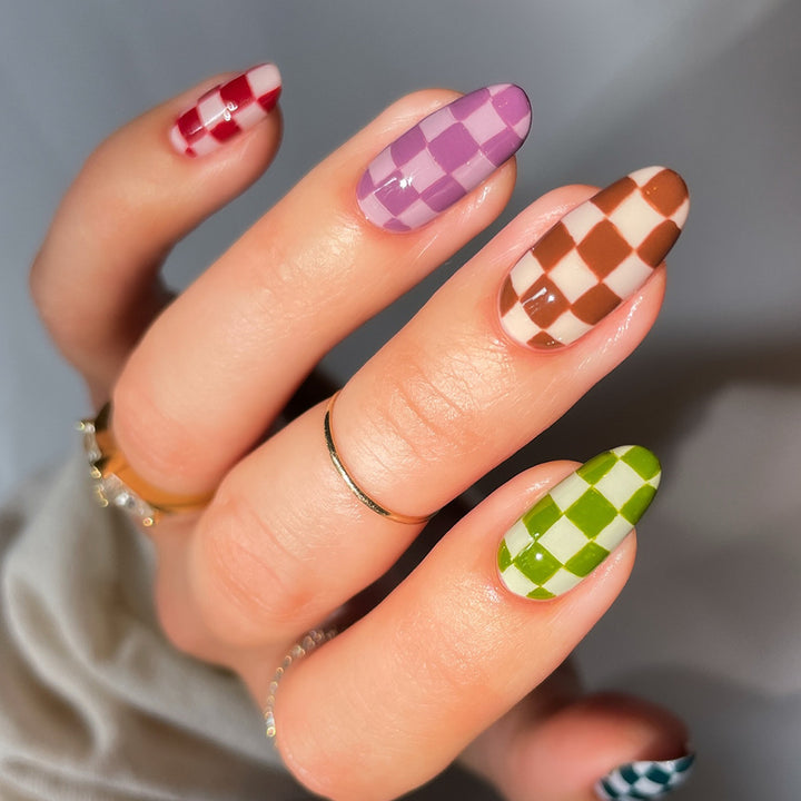 Künstliche Fingernägel Im Modernen Schachbrettdesign Karnz