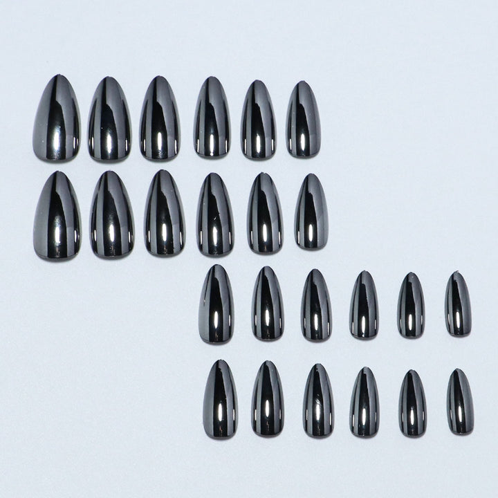 Elegante Gel-Nagelerweiterungen Karnz