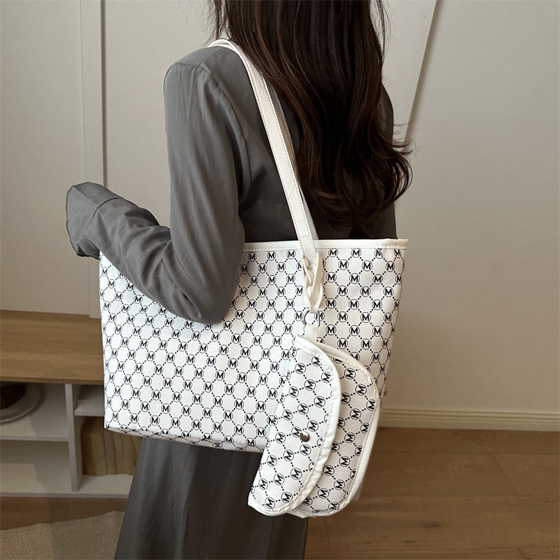 Monogram Tote Tasche
