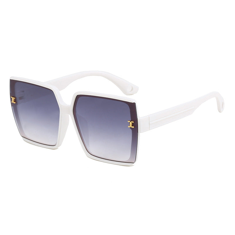 Damen modische quadratische Sonnenbrille mit luxuriösem Rahmen Karnz