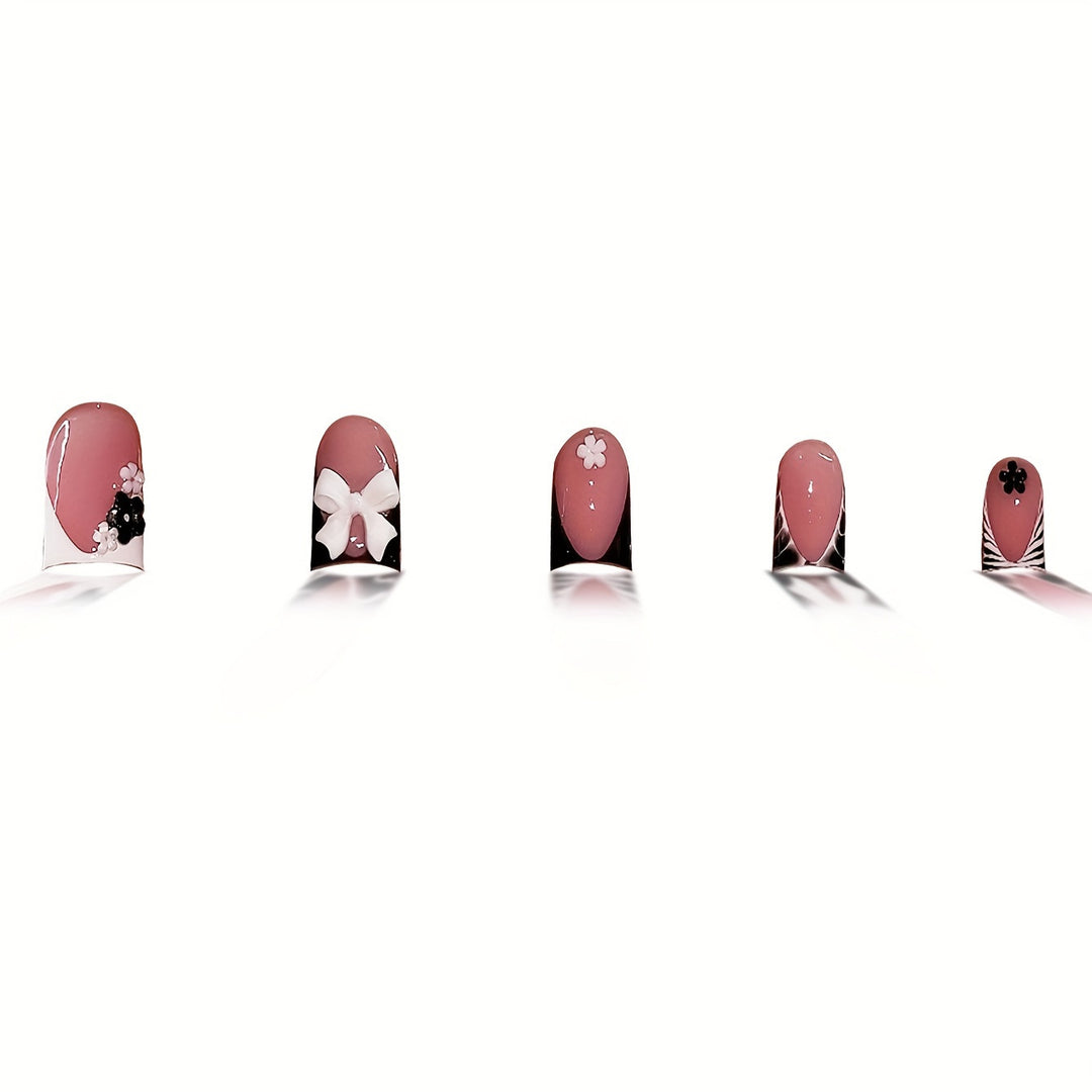 Premium Künstlerische Nagel Dekoration Karnz