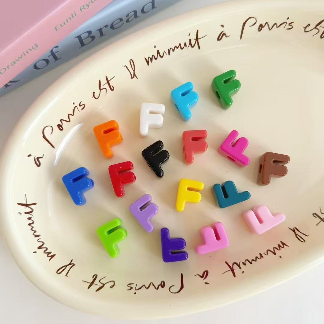 Kreativer Alphabet Buchstaben Schlüsselanhänger Karnz