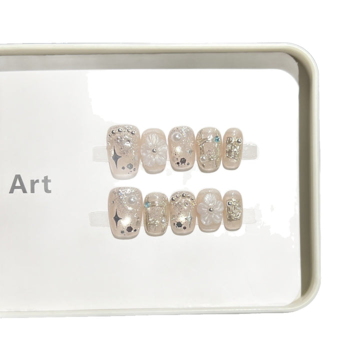 Premium Dekorative Press-On Nagelkunst Set