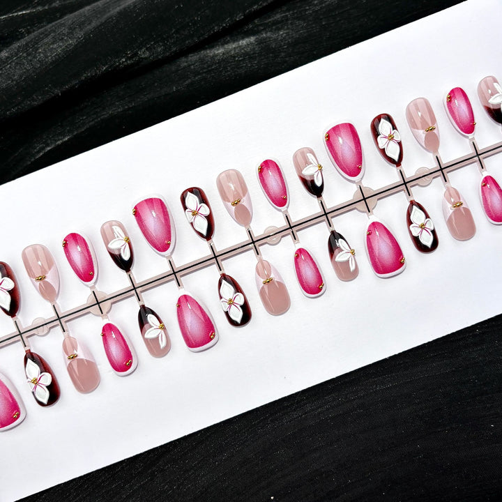 Elegante Polka Dot und Spitzen Press-On Nagel Set