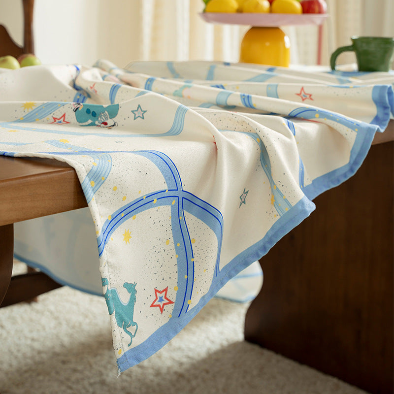 Kinderfreundliche abwischbare Tischdecke mit verspieltem Schienen- und Tiermotiv Karnz