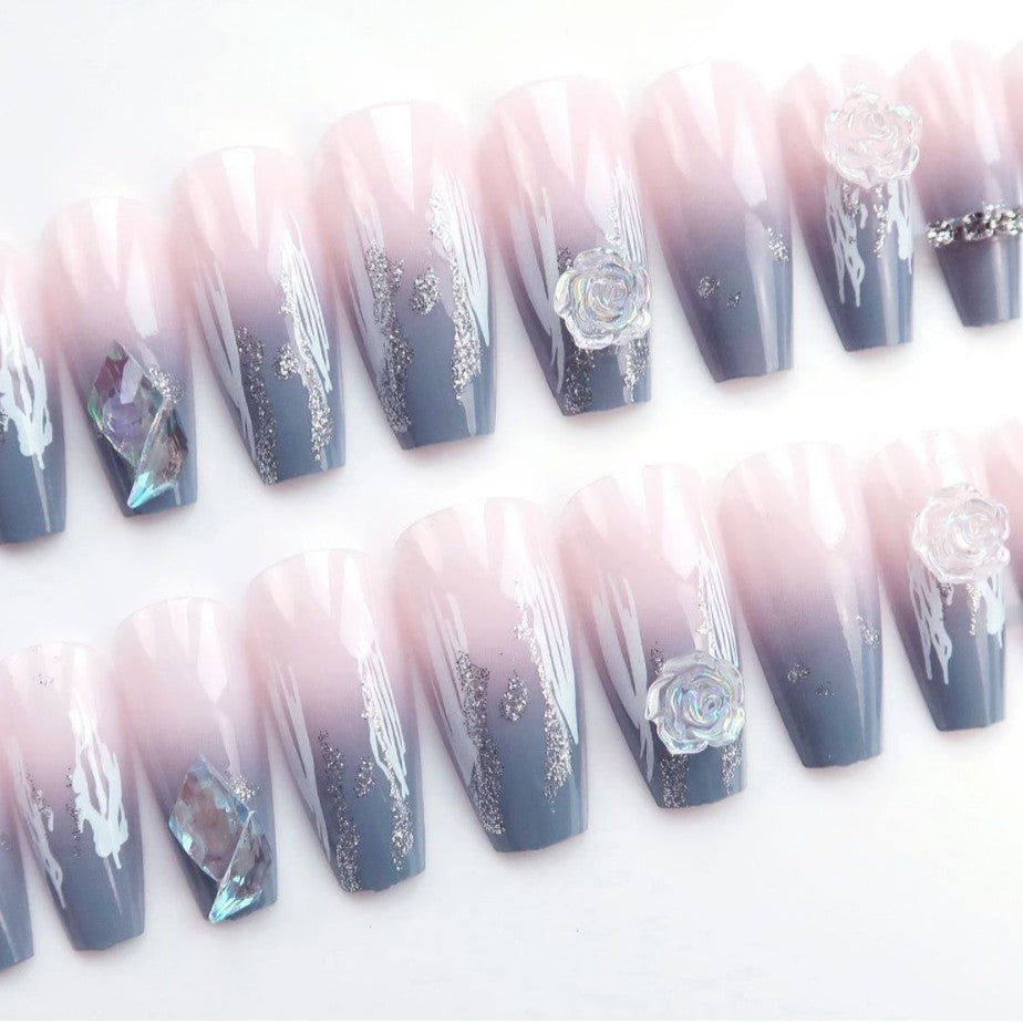 Künstlerisches Press-On Nagelset