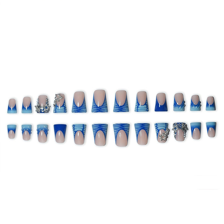 3D dekorative ozean-inspirierte Press-On Nagelkunst Karnz
