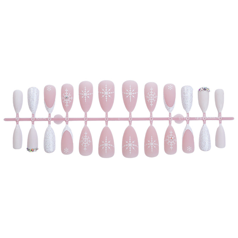 Elegantes Press-On-Nagelset mit Winter-Schneeflocken-Designs Karnz