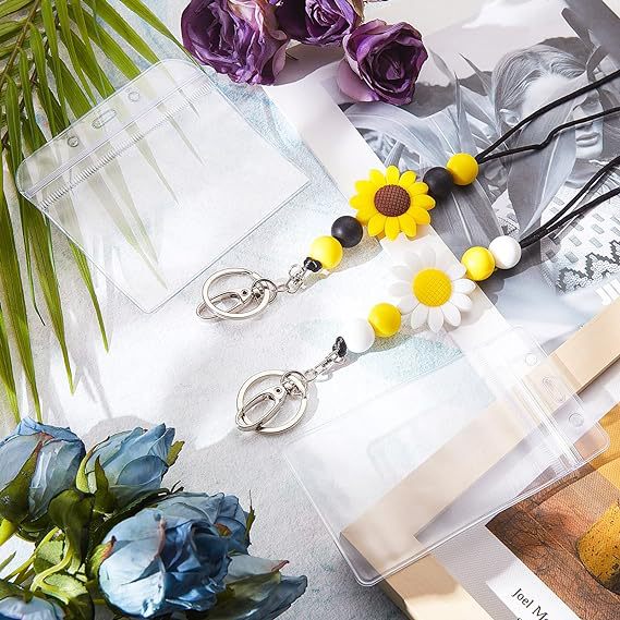 Dekorative Perlen-Lanyard mit ID-Halter Karnz