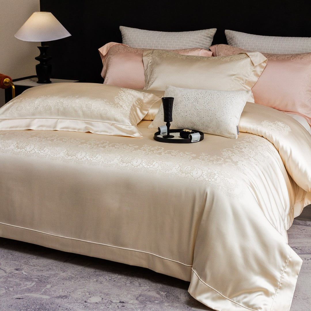 Seiden-Feel Jacquard Satin Bettbezug Set mit geprägt floralem Rand