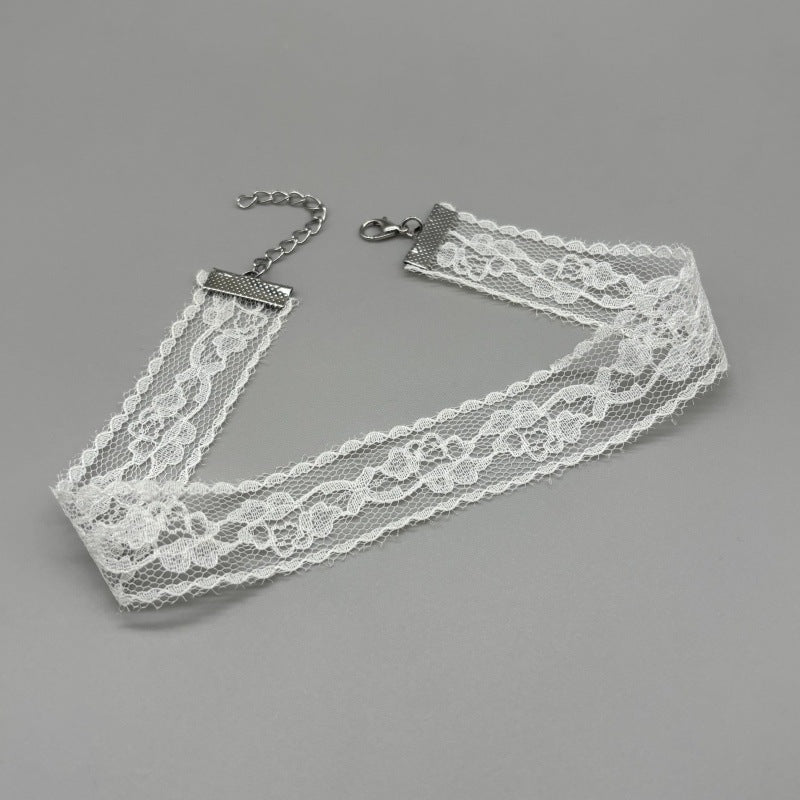Eleganter Spitzen Choker Karnz