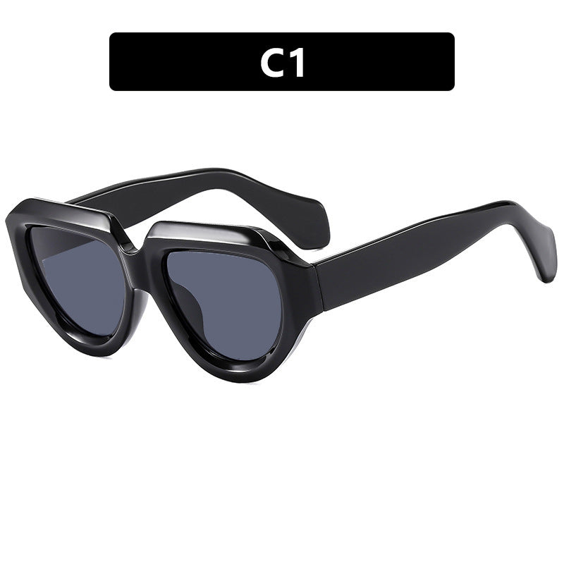 Damen modische Sonnenbrille mit einzigartigem, eckigem Rahmen Karnz