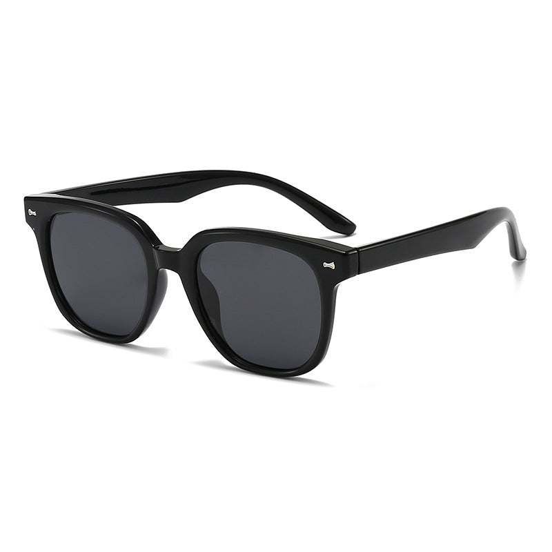 Damen stylische Cat-Eye Sonnenbrille mit UV-Schutz und komfortablem Gestell Karnz