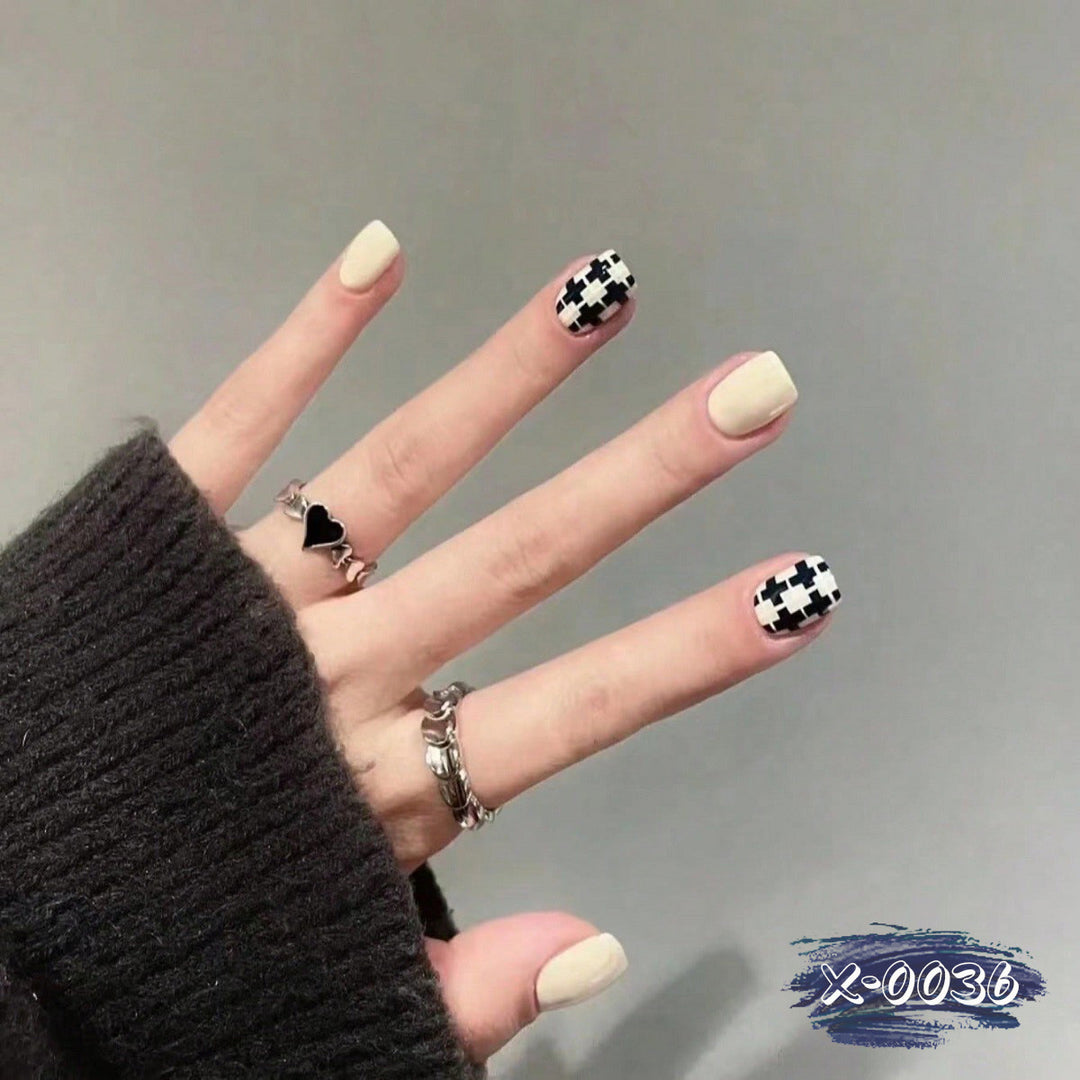 Künstlerisches Geometrisches Nagelkunstset