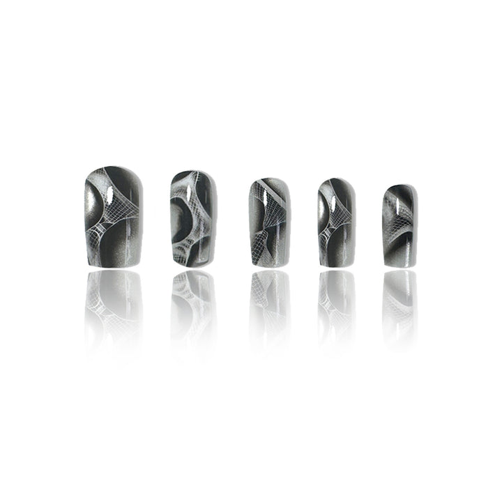 Künstlerisches Gel-Nagelkunst-Design Karnz