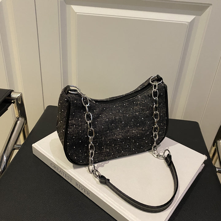 Stylische Hobo-Tasche mit Kettengriffen Karnz