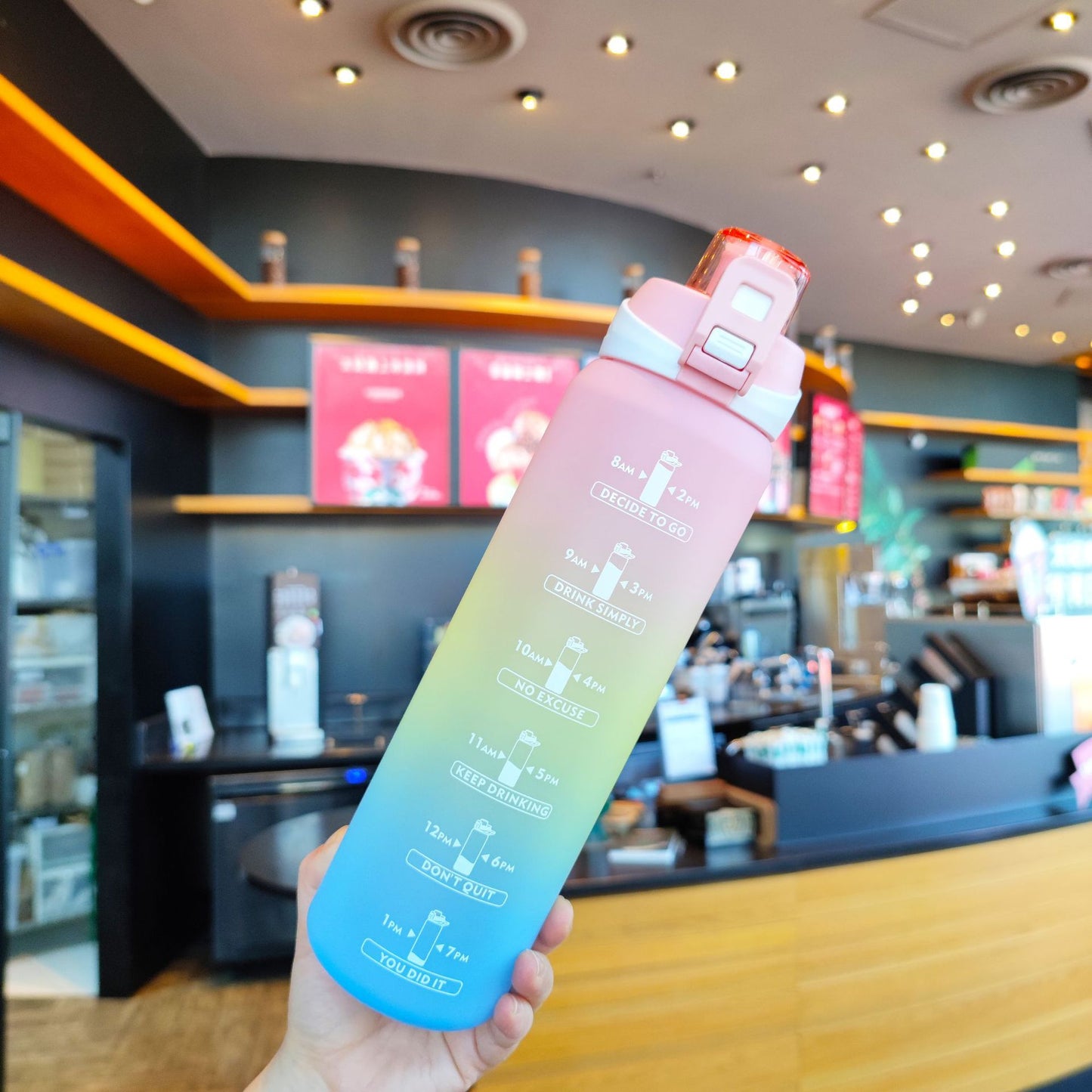 Damen Motivierende Trinkflasche mit einzigartiger Zeitmarkierung und sicherem Verschluss Karnz