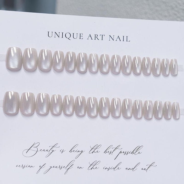 Trendige Press-On Nagelset