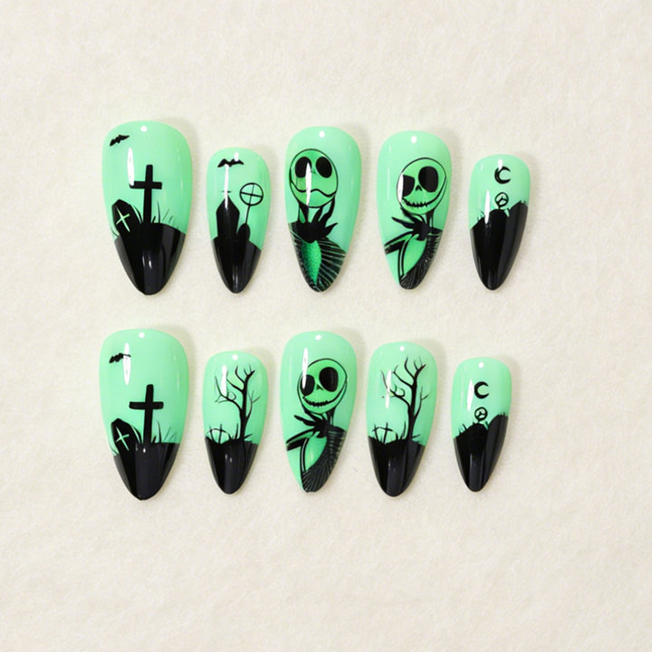 Leuchtende Nagelkunst Karnz