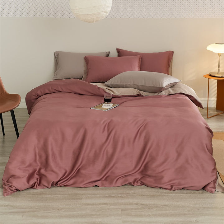 Wendbares Satin-Bettwäscheset mit seidig-glänzendem Griff und hautfreundlichem Baumwollmix
