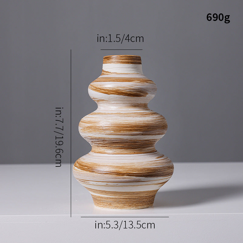 Künstlerische Spiraldesign Keramikvase Karnz