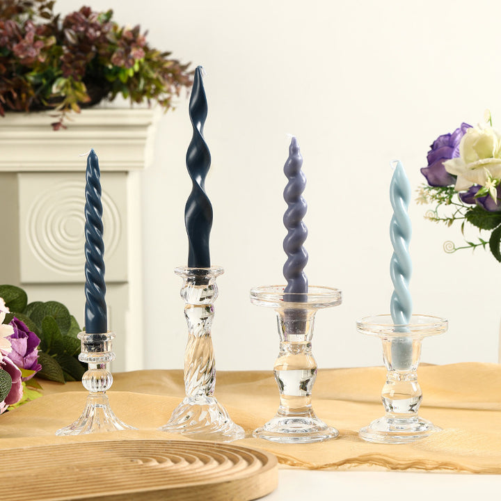 Gedrehte konisch dekorative Kerzen Set mit skulptierten Glas Haltern
