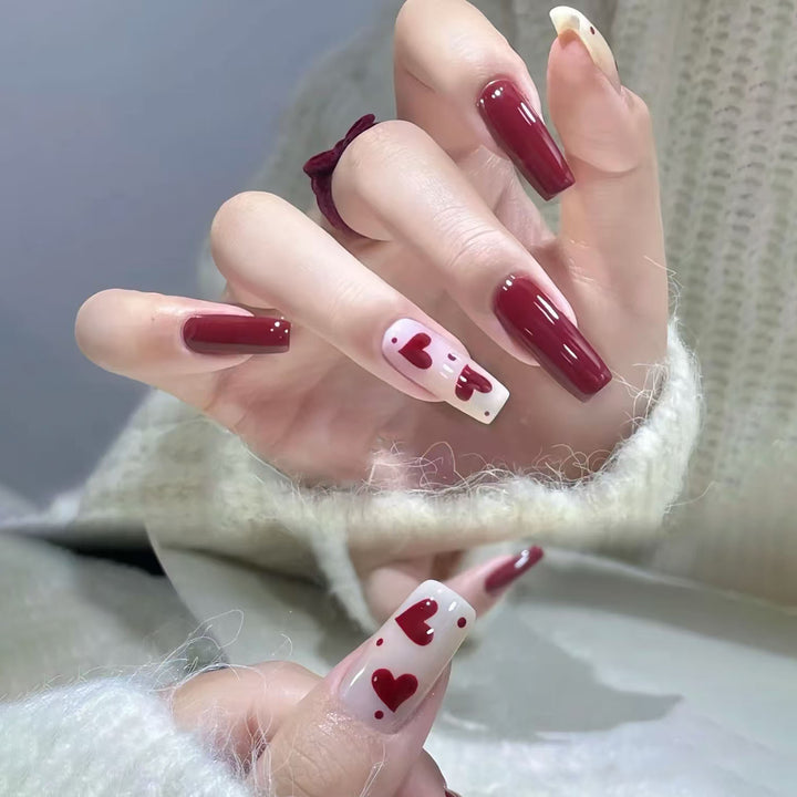 Künstlerisches Herz-Themen-Gel-Nagel-Set